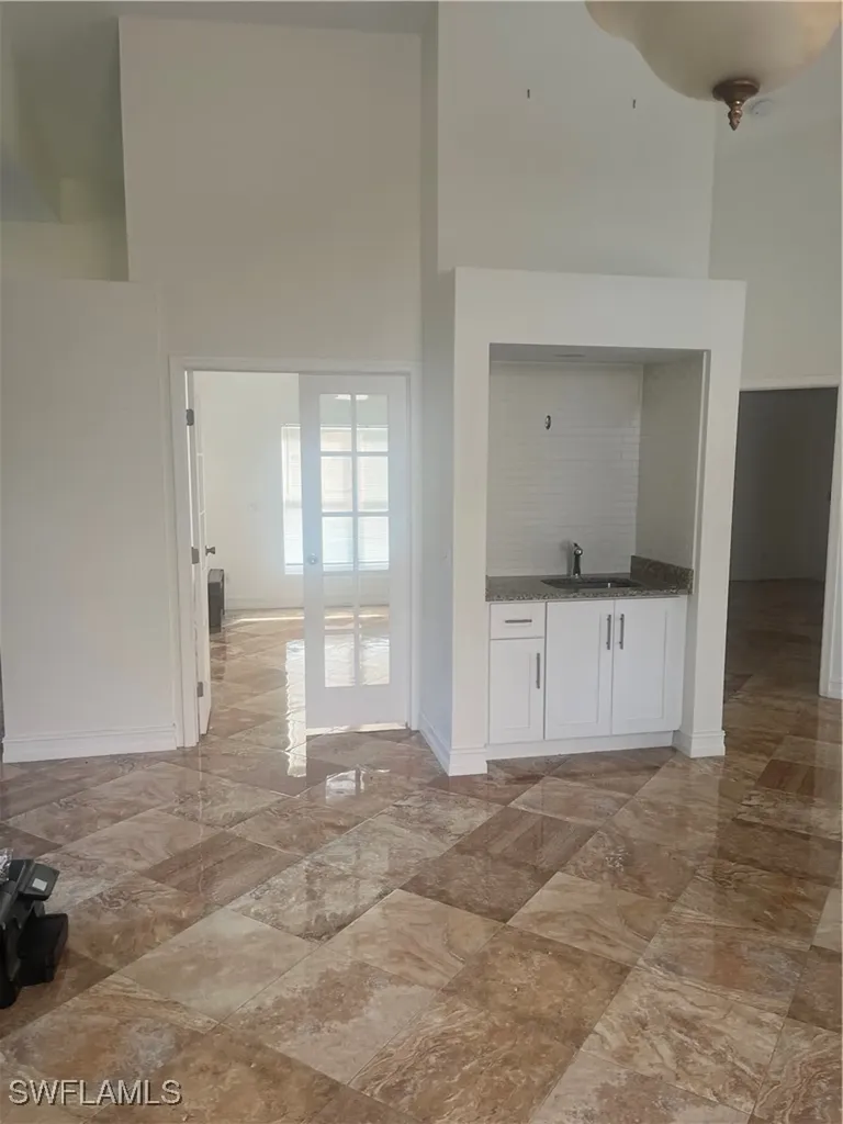 56 Grey Wing Point Naples FL 34113