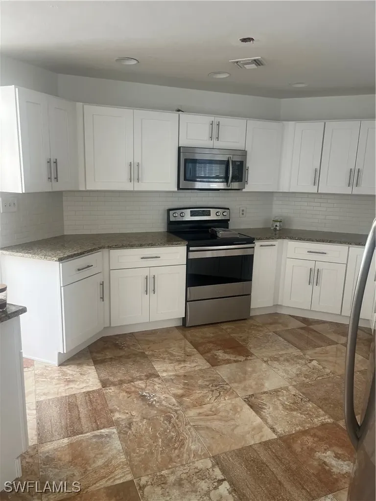 56 Grey Wing Point Naples FL 34113