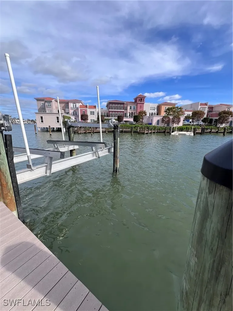 4090 Gulf Shore Boulevard N #1 Naples FL 34103