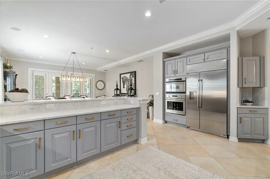 2864 Tiburon Boulevard E Naples FL 34109