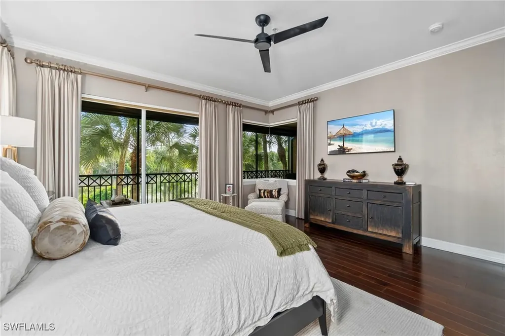 2864 Tiburon Boulevard E Naples FL 34109