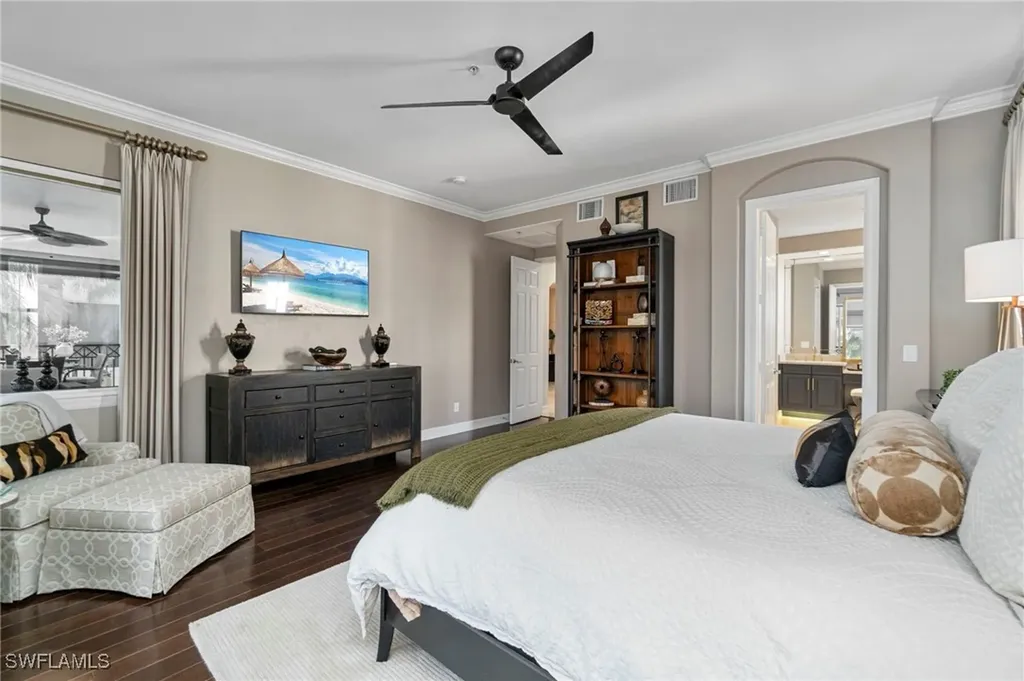 2864 Tiburon Boulevard E Naples FL 34109
