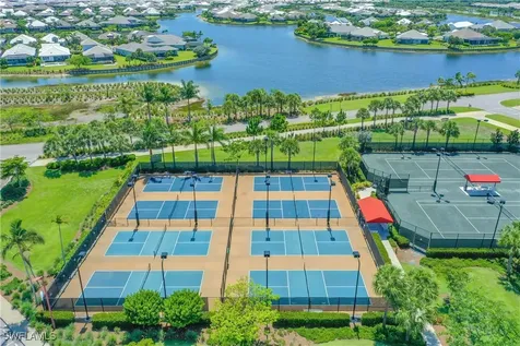 5711 Highbourne Drive Naples FL 34113