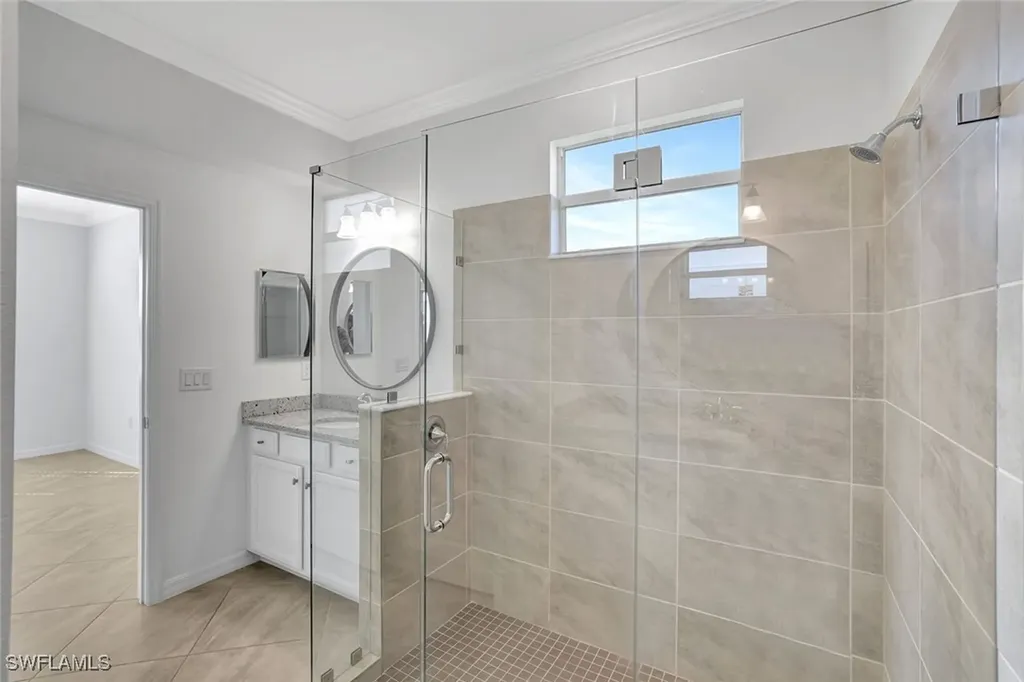 2074 Tamarron Lane Naples FL 34120