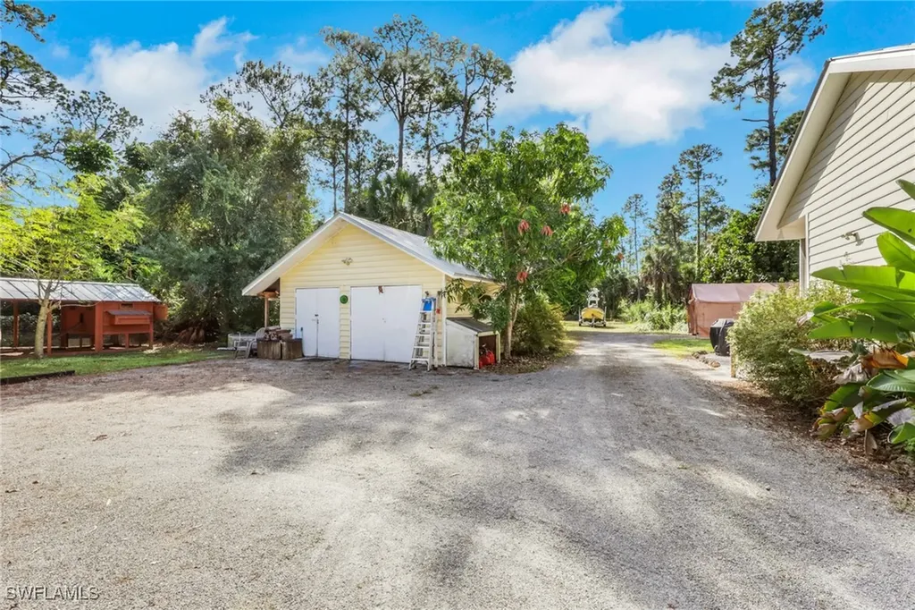 5092 Boxwood Way Naples FL 34116