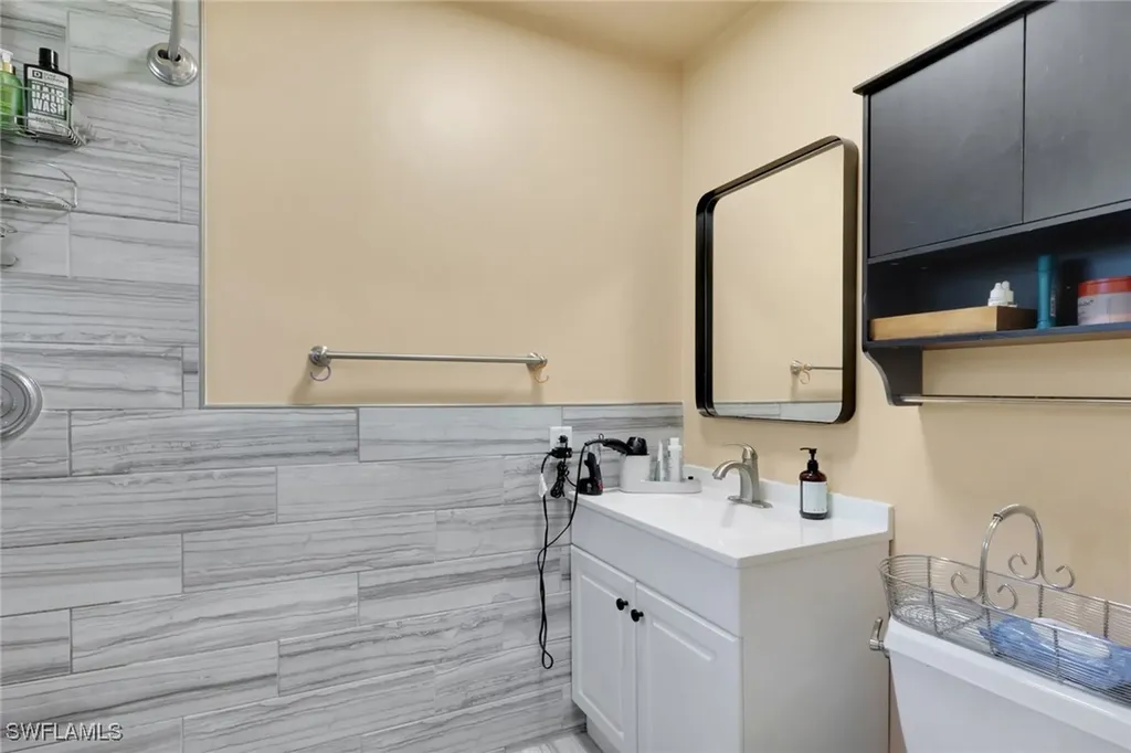 5092 Boxwood Way Naples FL 34116