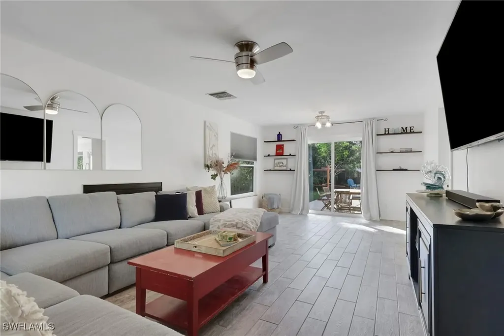5092 Boxwood Way Naples FL 34116