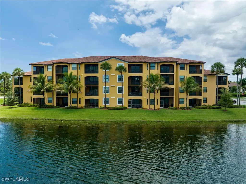 9560 Trevi Court Naples FL 34113