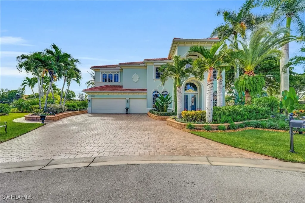 Estero FL, 8620 El Mirasol Court