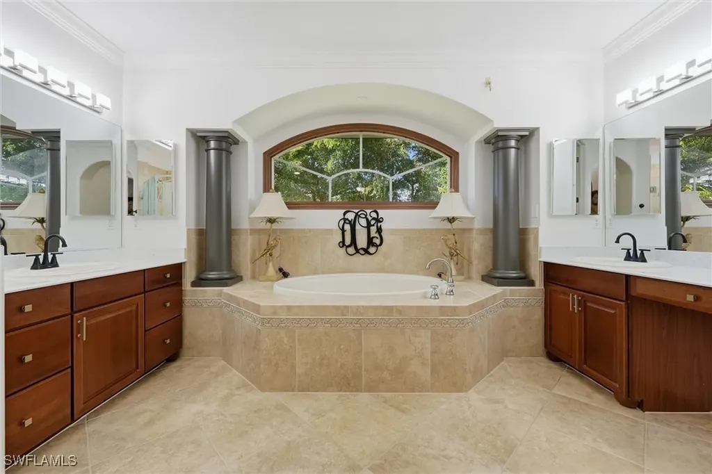 8620 El Mirasol Court Estero FL 33967