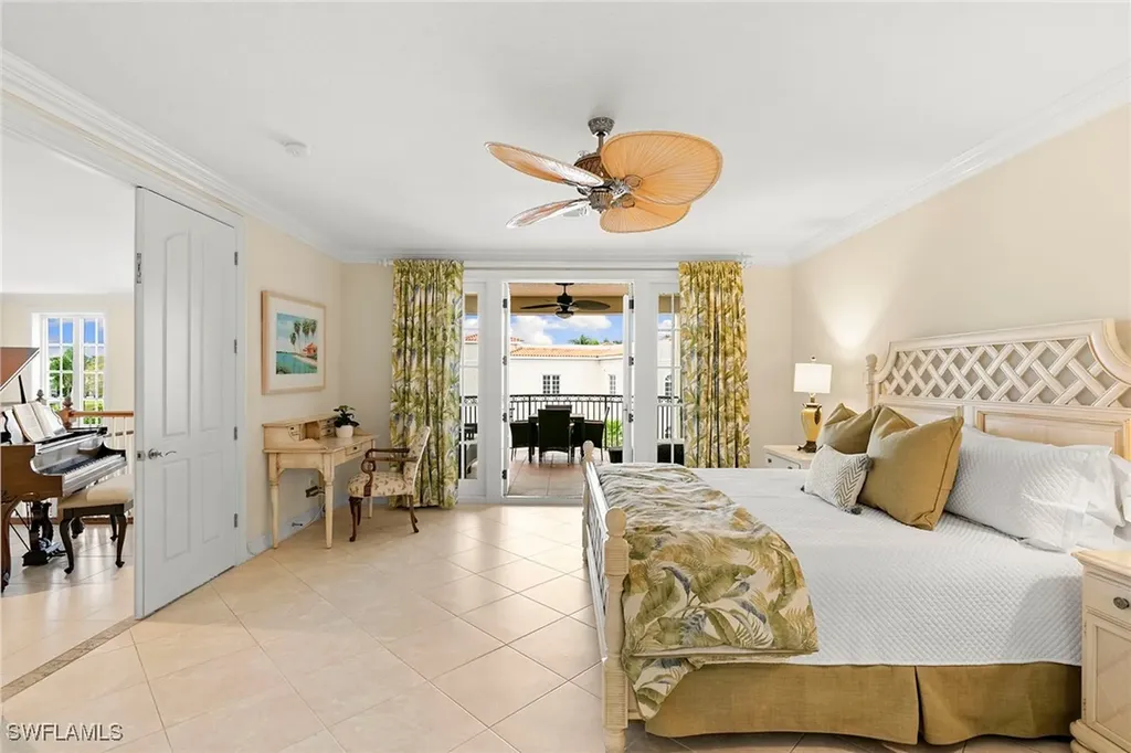 600 5th Avenue S Naples FL 34102