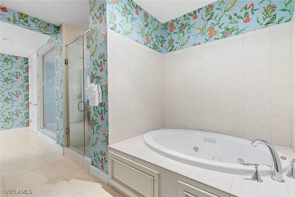 600 5th Avenue S Naples FL 34102