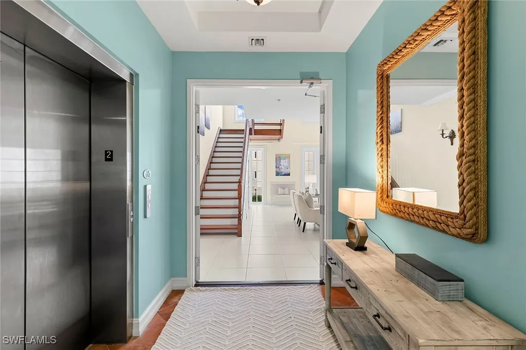 600 5th Avenue S Naples FL 34102