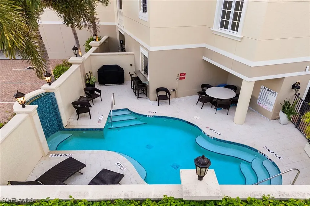 600 5th Avenue S Naples FL 34102