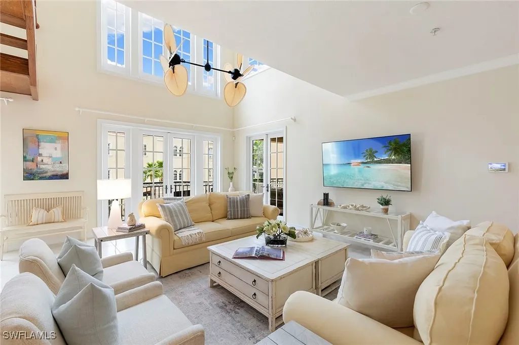 600 5th Avenue S Naples FL 34102