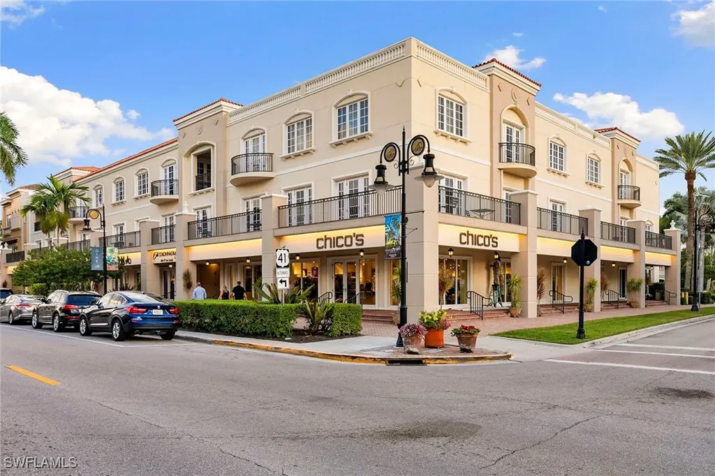 600 5th Avenue S Naples FL 34102
