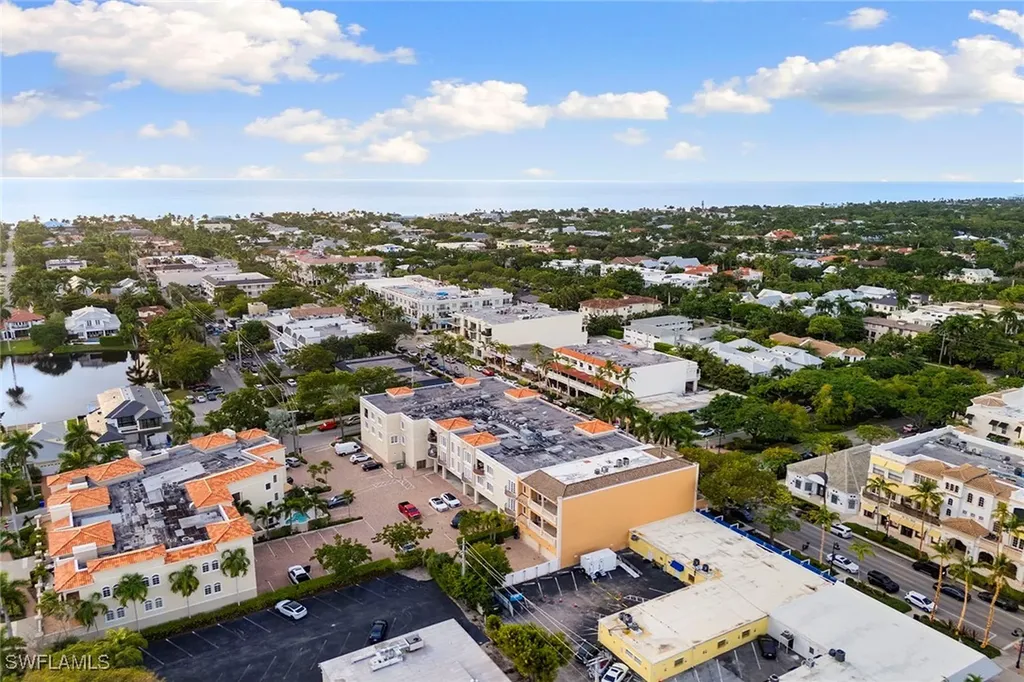 600 5th Avenue S Naples FL 34102