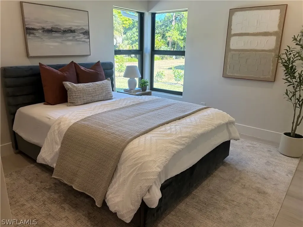 5105 Berkeley Drive Naples FL 34112