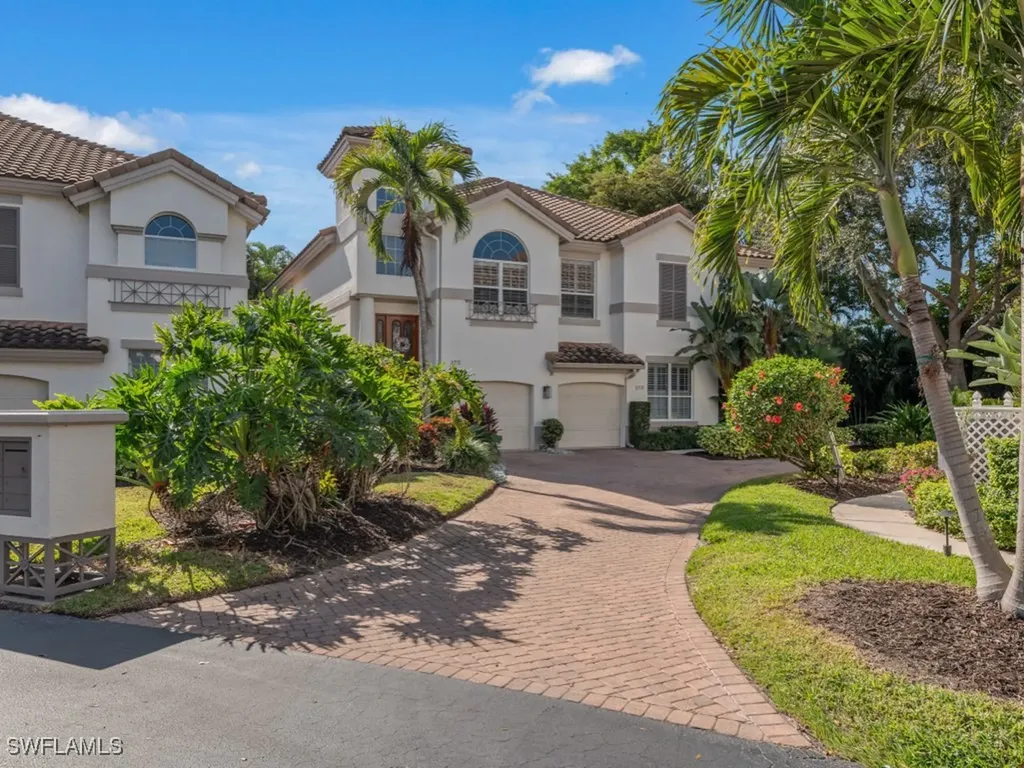 175 Colonade Circle Naples FL 34103