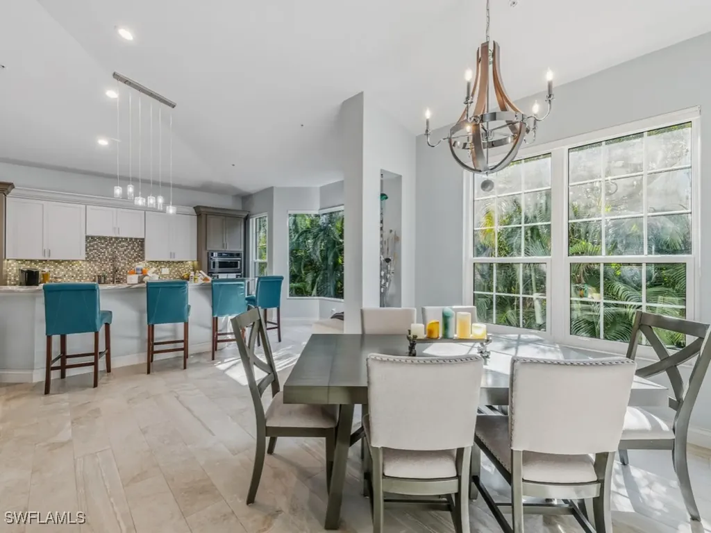 175 Colonade Circle Naples FL 34103