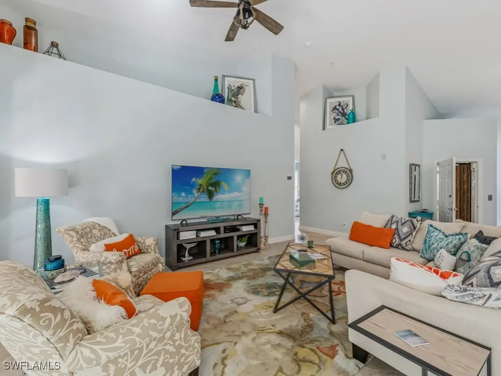 175 Colonade Circle Naples FL 34103