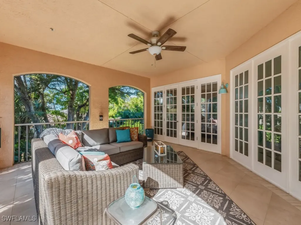 175 Colonade Circle Naples FL 34103