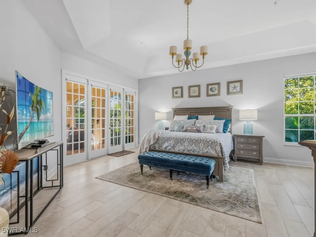 175 Colonade Circle Naples FL 34103