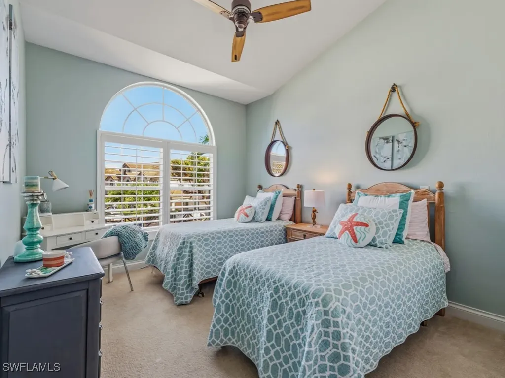 175 Colonade Circle Naples FL 34103
