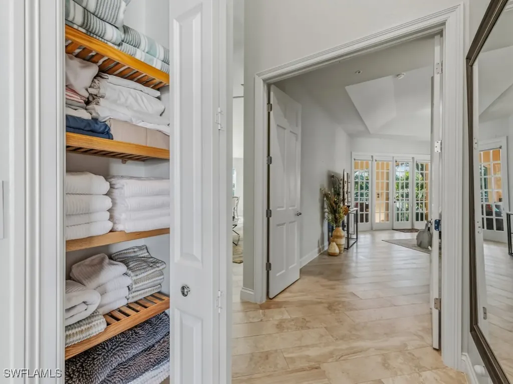 175 Colonade Circle Naples FL 34103