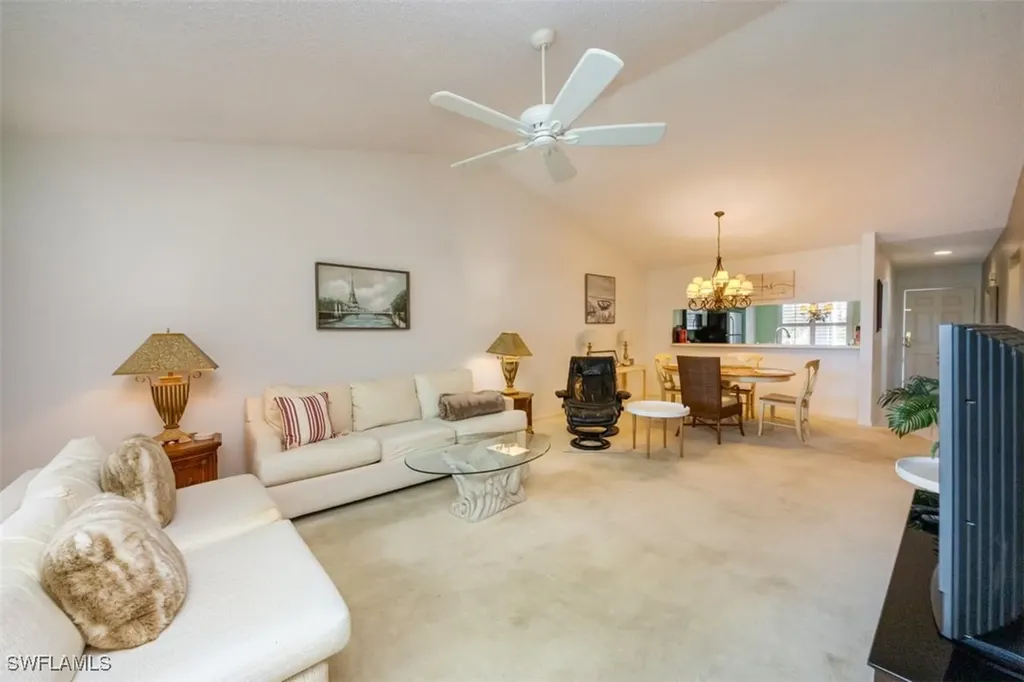 5965 Bloomfield Circle Naples FL 34112