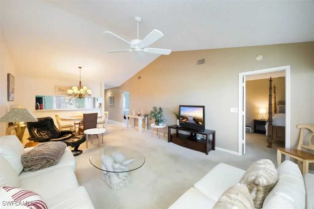 5965 Bloomfield Circle Naples FL 34112