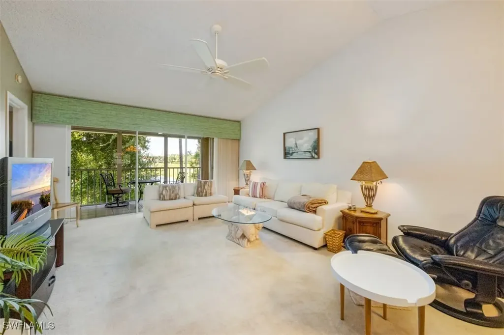 5965 Bloomfield Circle Naples FL 34112