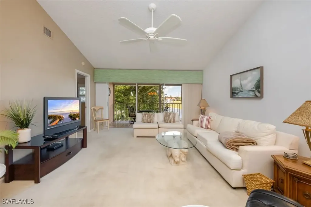 5965 Bloomfield Circle Naples FL 34112