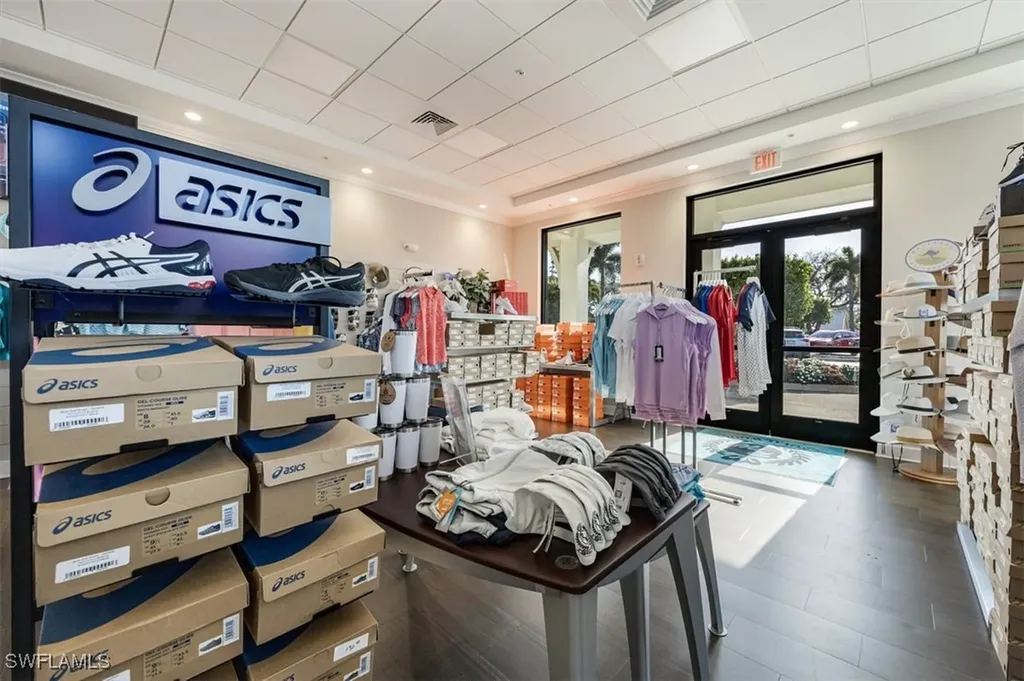 5965 Bloomfield Circle Naples FL 34112
