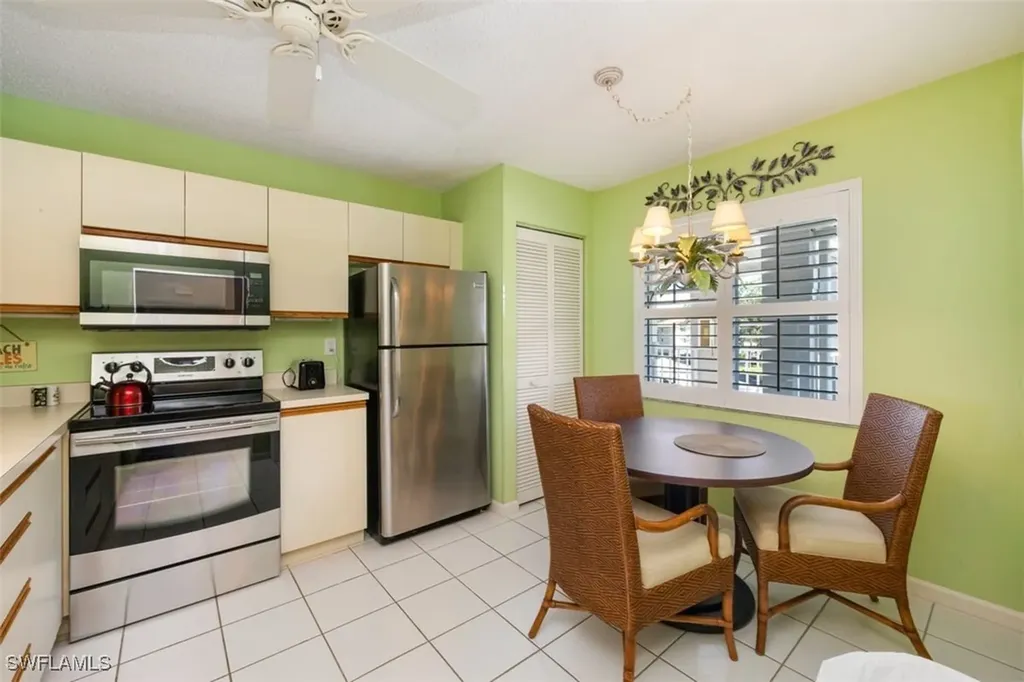 5965 Bloomfield Circle Naples FL 34112
