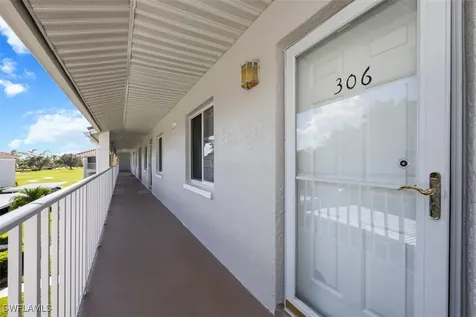 5965 Bloomfield Circle Naples FL 34112