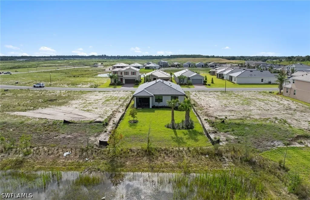3957 Cranesbill Court Alva FL 33920