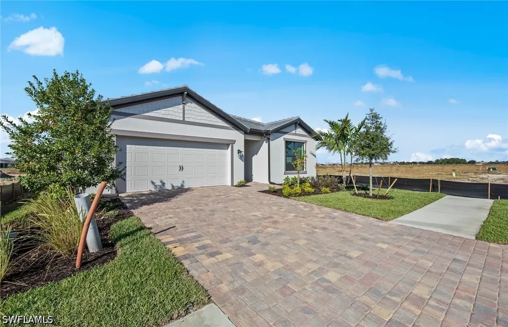 3957 Cranesbill Court Alva FL 33920