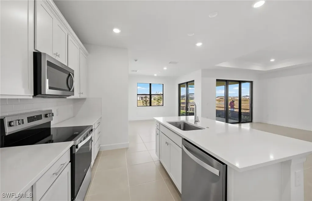 3957 Cranesbill Court Alva FL 33920