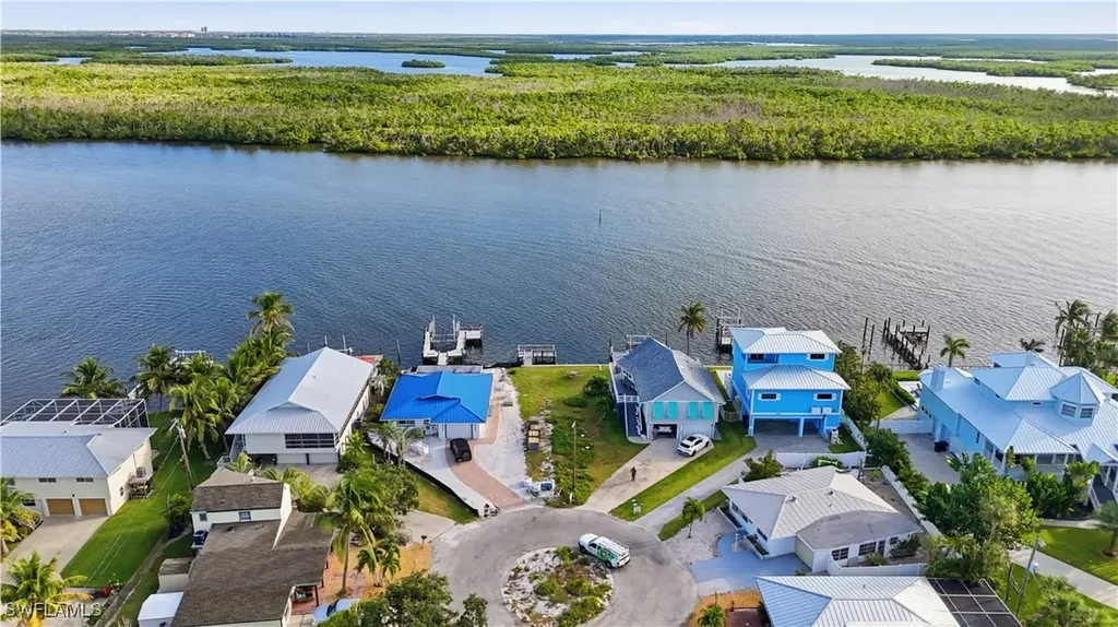 101 Hibiscus Drive Fort Myers Beach FL 33931