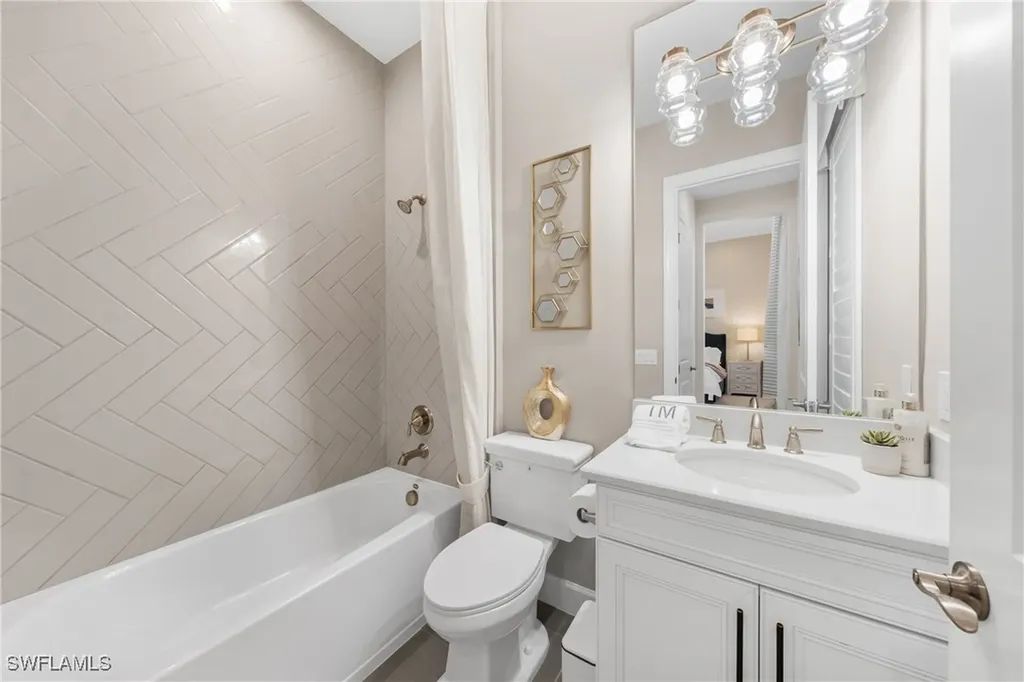 15266 Arpino Court Naples FL 34114