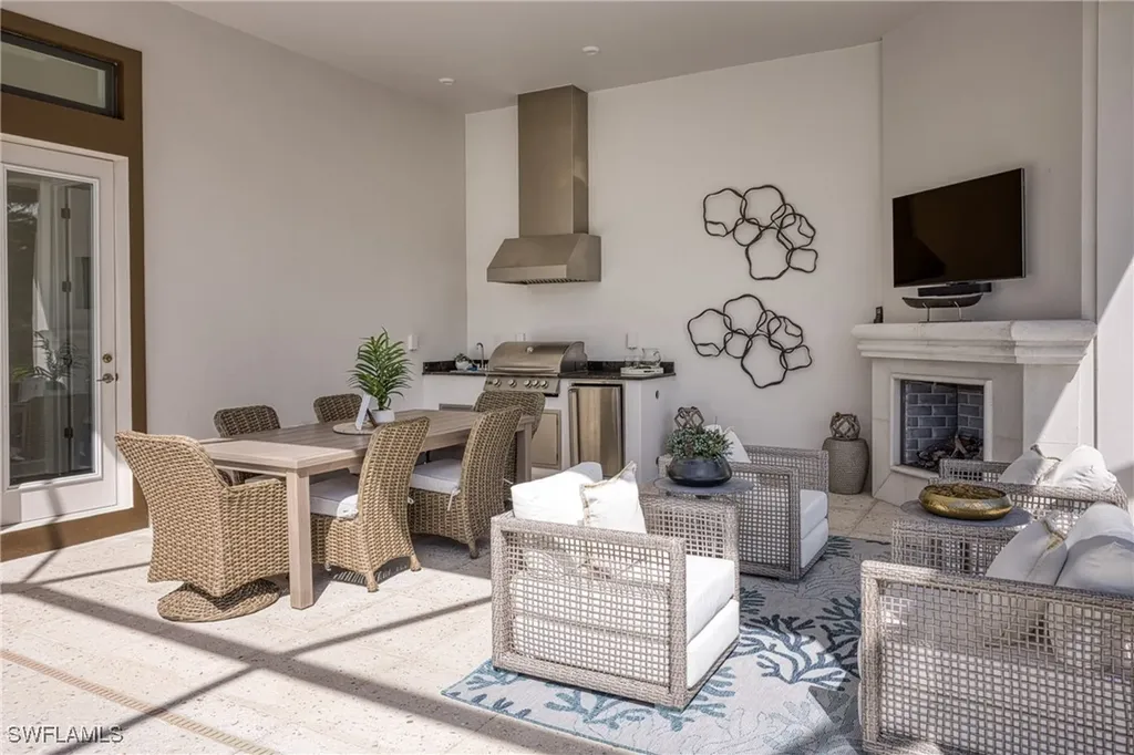 15266 Arpino Court Naples FL 34114