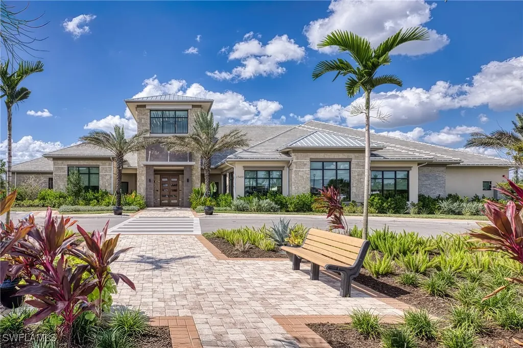15266 Arpino Court Naples FL 34114