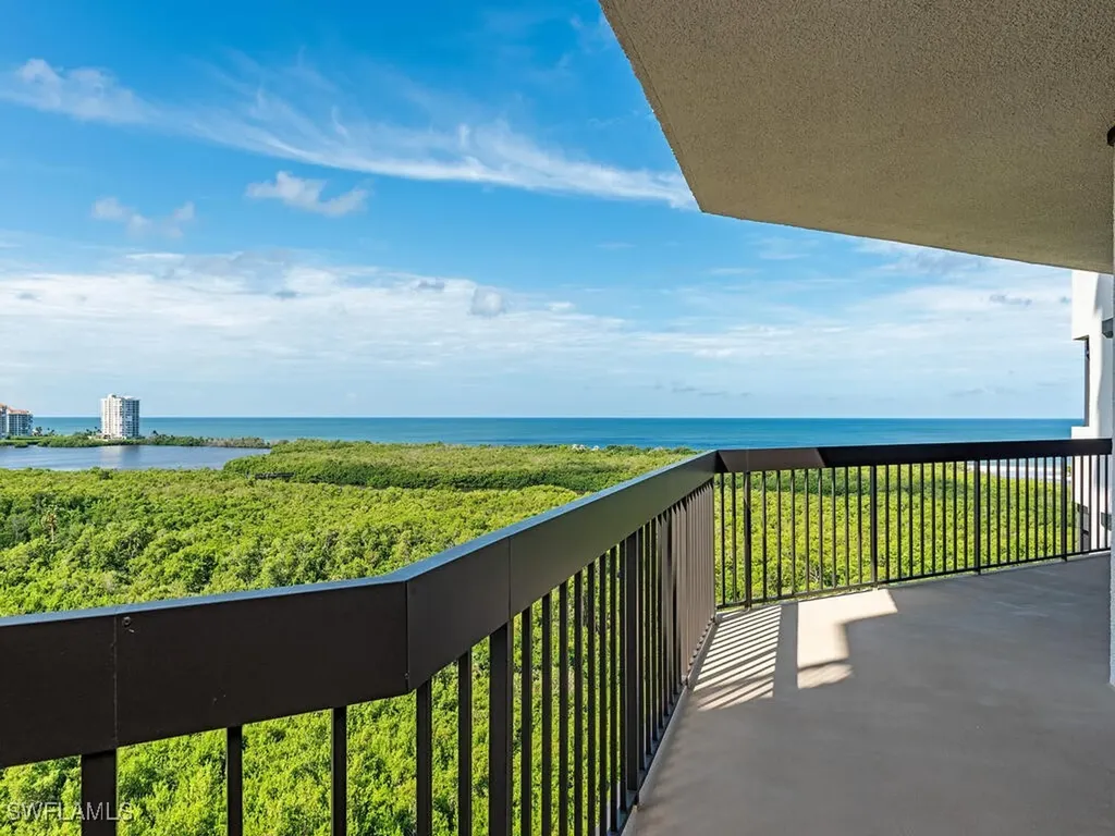 Naples FL, 6001 Pelican Bay Boulevard, Unit 1003
