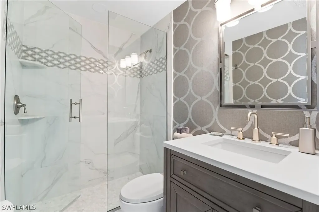 3737 Crayton Road Naples FL 34103