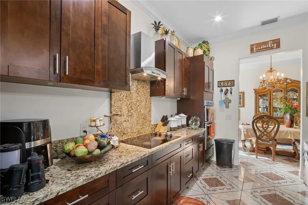 5270 42nd Street NE Naples FL 34120