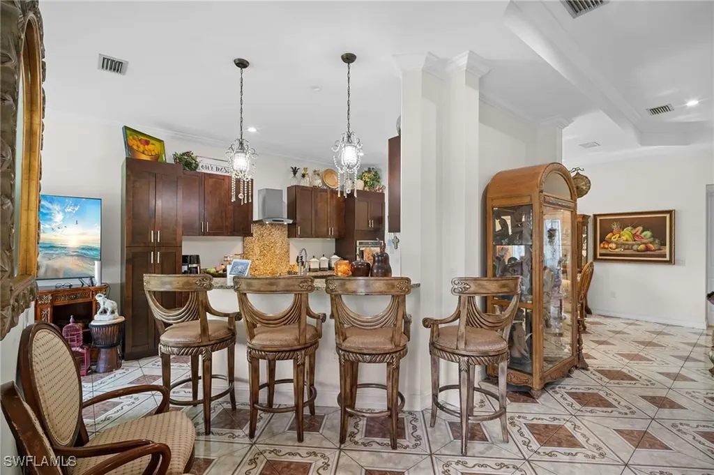 5270 42nd Street NE Naples FL 34120