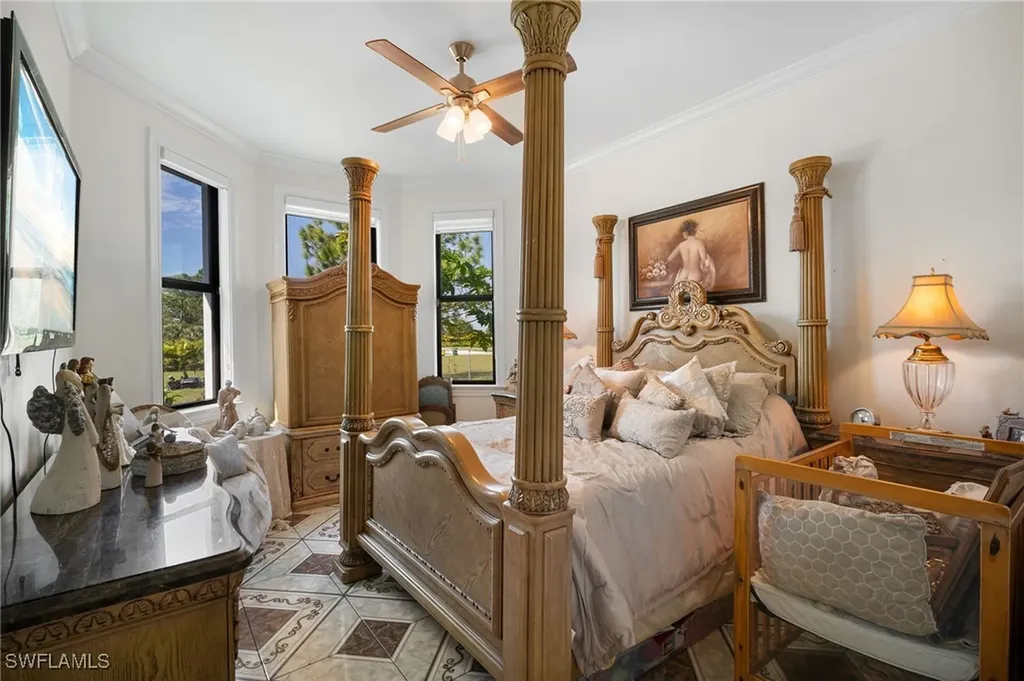 5270 42nd Street NE Naples FL 34120