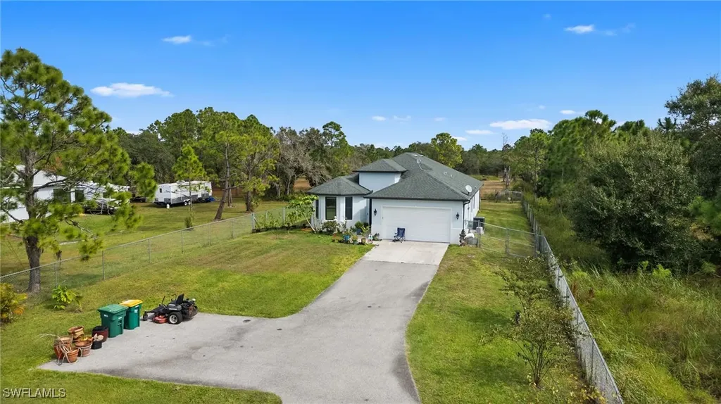 5270 42nd Street NE Naples FL 34120
