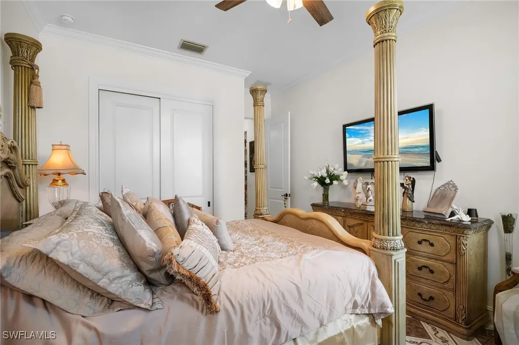 5270 42nd Street NE Naples FL 34120